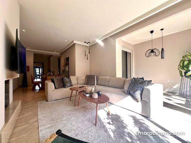 Trés bel appartement vide avec jardin à louer — 5