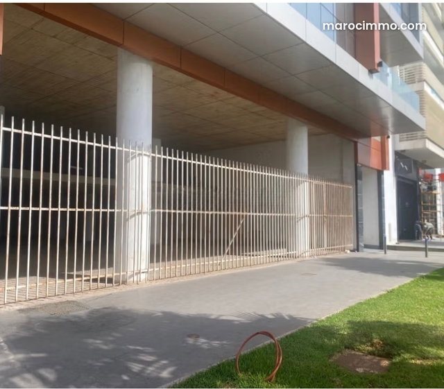 Exclusive Local Opportunity 590m on Route Del Jadida — 2
