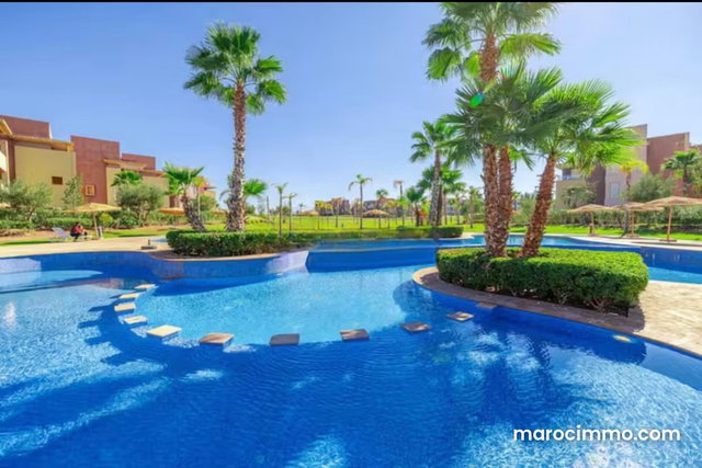 T3 Furnished Apartment with Prestigious Golf Course View — 3