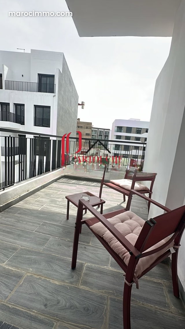 2 Studios meublés Neufs Palmier terrasse plein sud — 3