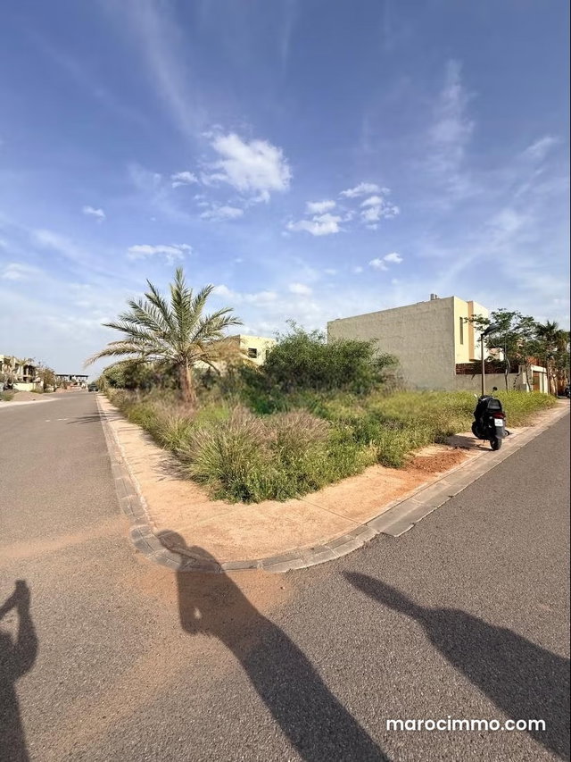 OFF MARKET – Angle Plot, Golf Alenza 2 ️ Closed, Secure & Golf Residence — 3