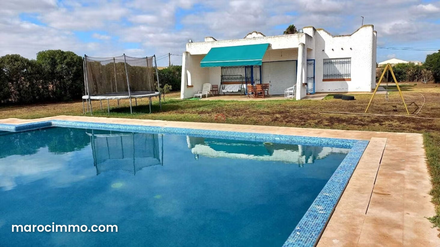 Farm with Swimming Pool on 6,300 m² of Planted Grounds, Sidi Rahal — Sidi Rahal