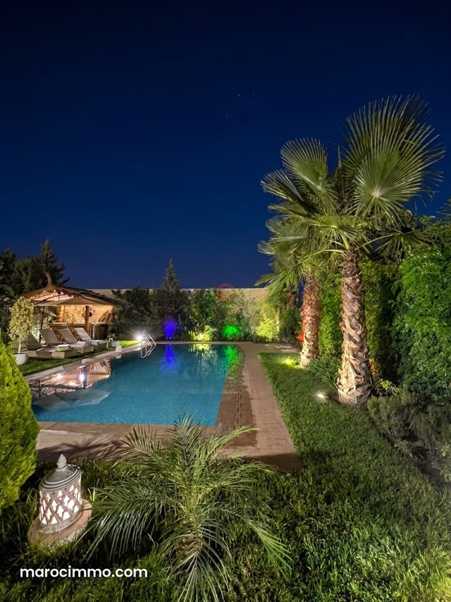 Sale Villa on Amezmiz Road — 2