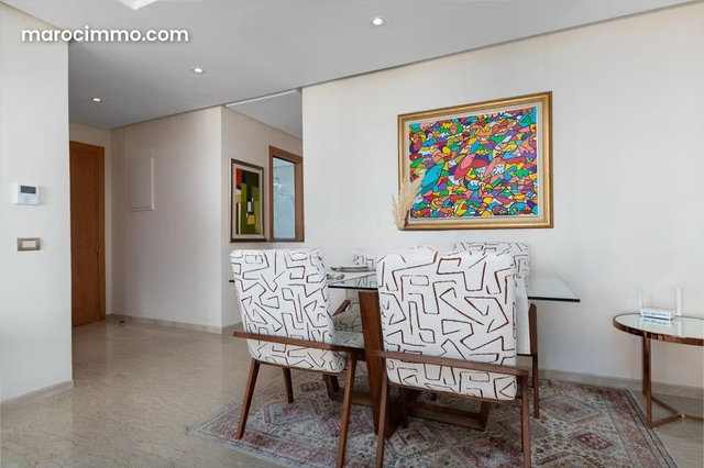 Appartement meublé haut standing à louer Emplacement premium à Rabat — 3