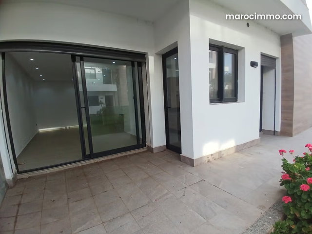 Un magnifique apt neuf et meublé à louer — 5