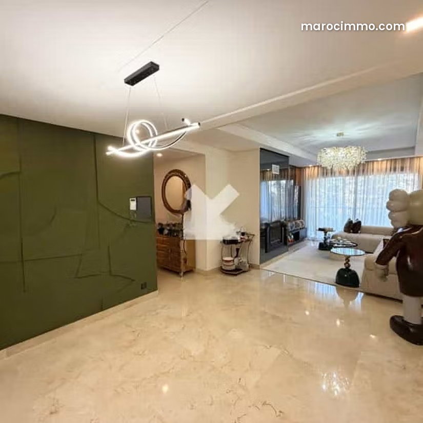 135 m² Apartment with Garden for Rent in Californie, Casablanca — Casablanca