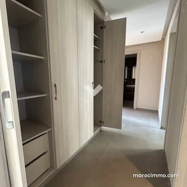 Appartement à Vendre de 110.0 m² à Casablanca, Oasis — 5