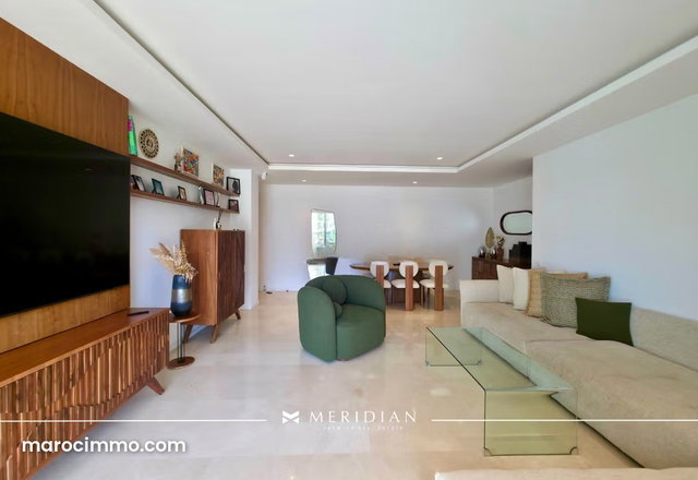 Luxurious Furnished Apartment, 150m² Rooftop with Panoramic View — 3