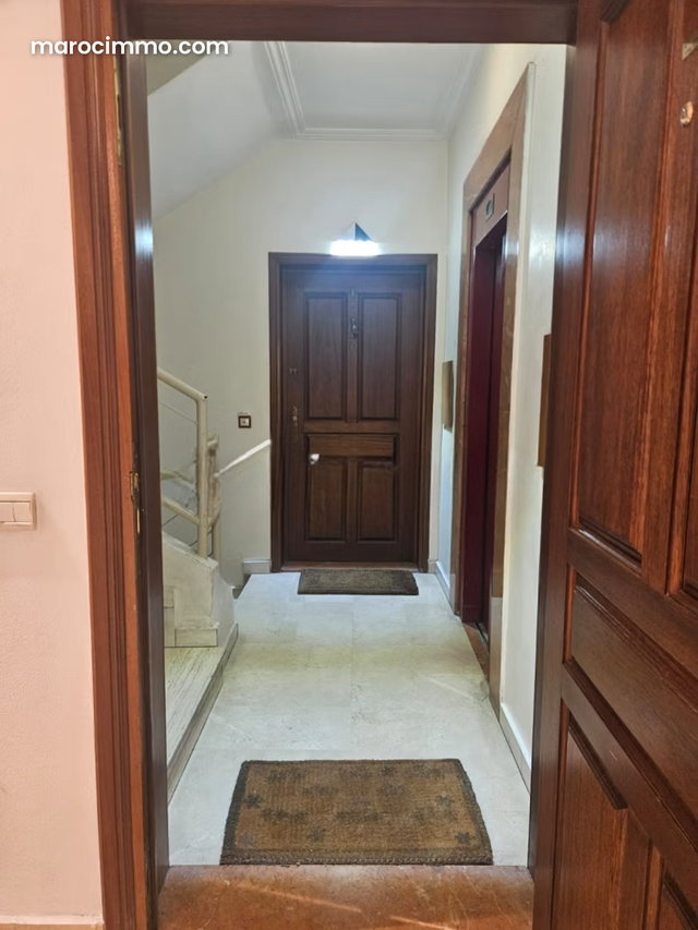 304 m² Apartment in Casablanca — 3