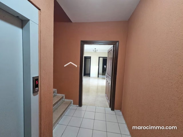 Appartement de 182 m² à Casablanca — 5