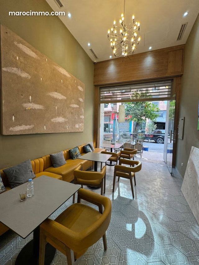 Café Restaurant en plein cœur de Guéliz Gérance li — 2