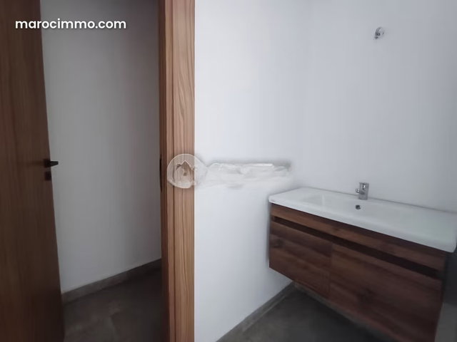 Bureau à louer 72 m² Ain Chock Casablanca — 5