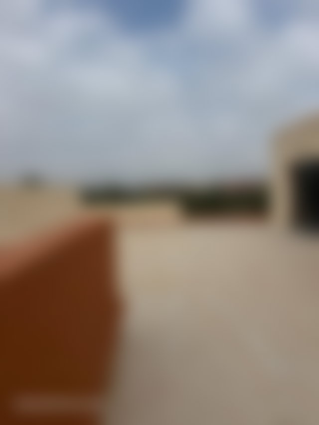 فيلا فاخرة للبيع بطريق الدار البيضاء مراكش — 2
