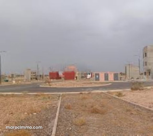 À vendre terrain à Sport City sur route de casa — 3