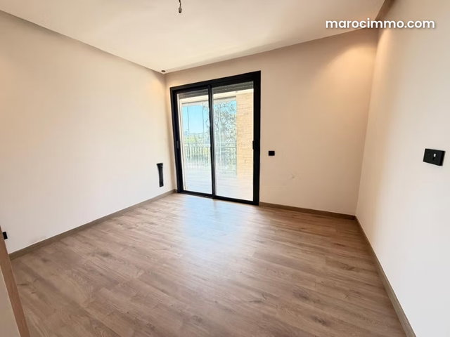 Appartement neuf à louer – Clé Blanche Souissi — 4