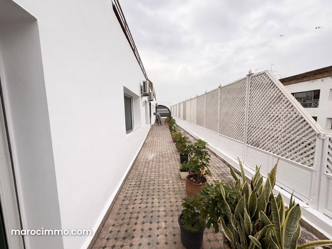 180 m² Apartment with Terrace in Haut Agdal, Rabat — Rabat