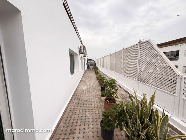 Appartement avec terrasse à louer Haut Agdal — Rabat