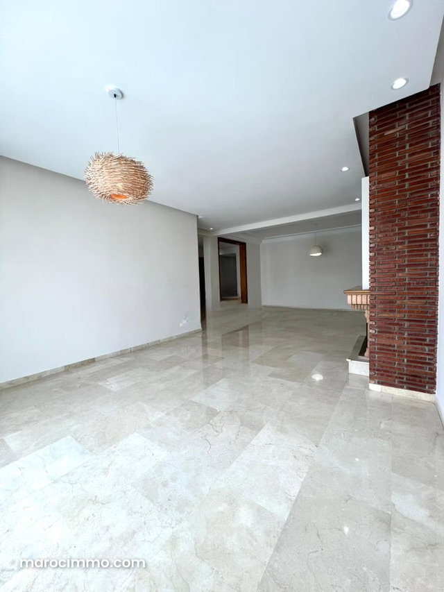 Superbe appartement entièrement rénové – Racine — 4