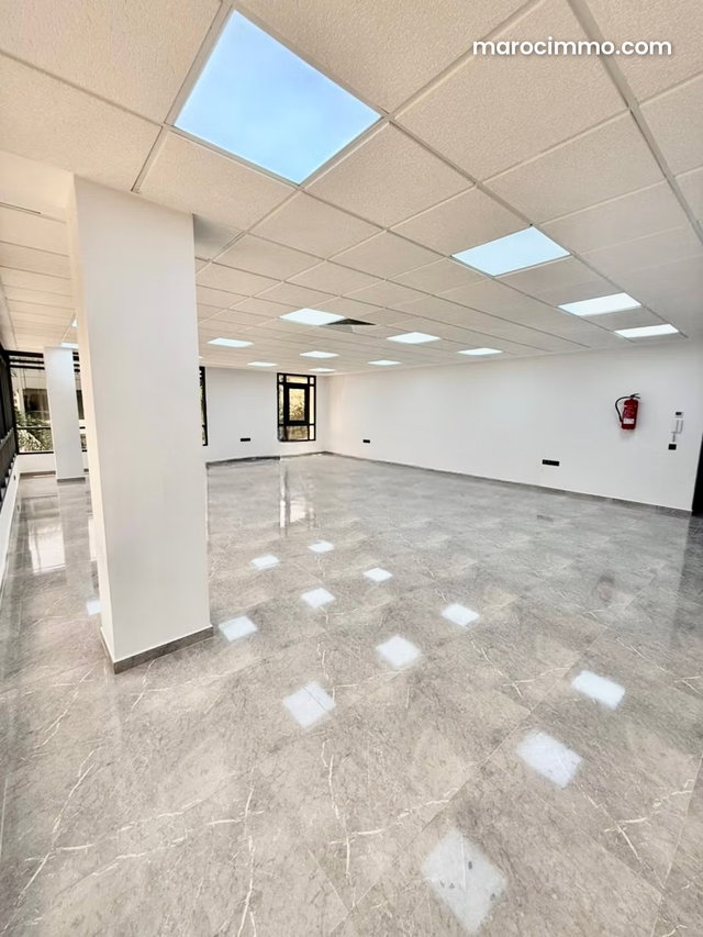 Bureaux Neuf à Louer Oulad Mâta — 2