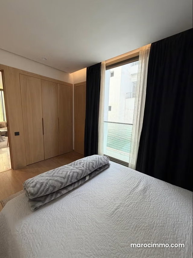 Superbe Studio meublé alouer a les princesses — 2