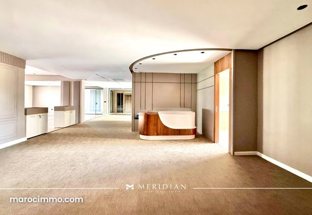 Bureau de prestige plug & play 225 m², bvd d'Anfa — 2