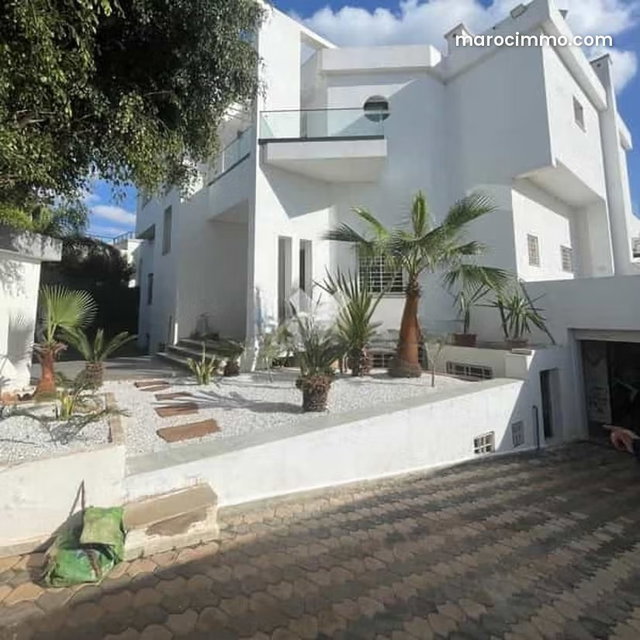 Villa à Vendre de 1046.0 m² à Dar Bouazza, Tamaris1 — 2