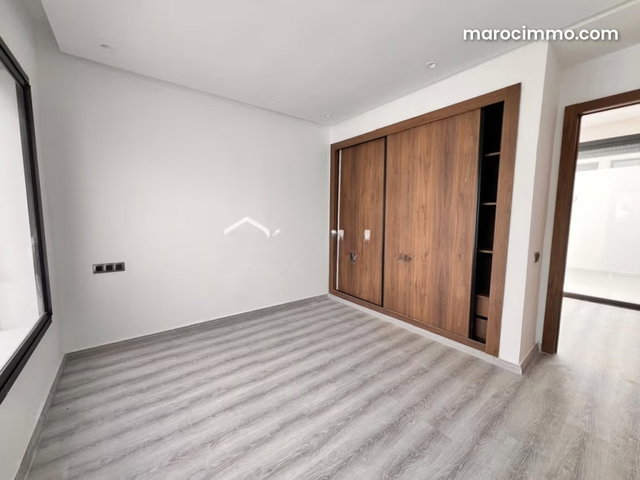 Appartement de 75 m² à Casablanca — 4