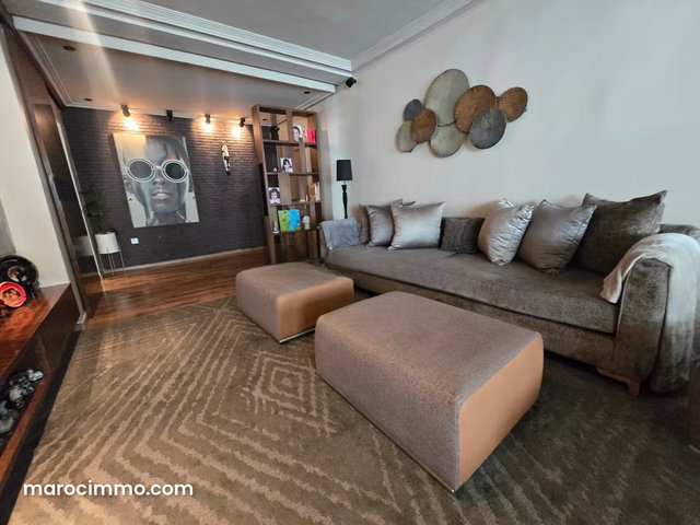 Appartement à vendre à Racine. Surface totale 159 m². Terrasse et ascenseur — 5