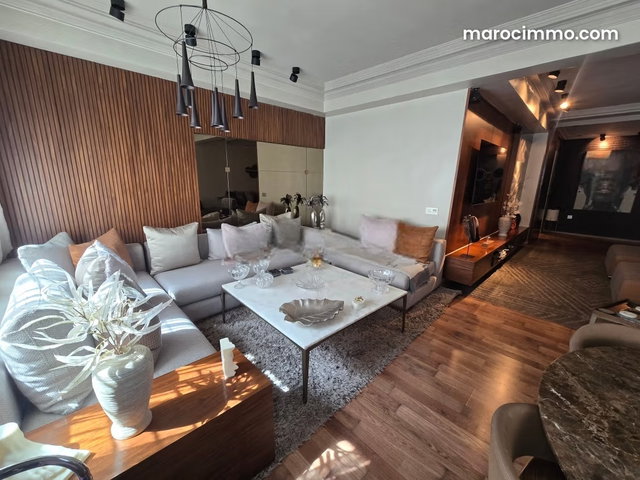 Appartement à vendre à Racine. Surface totale 159 m². Terrasse et ascenseur — 3