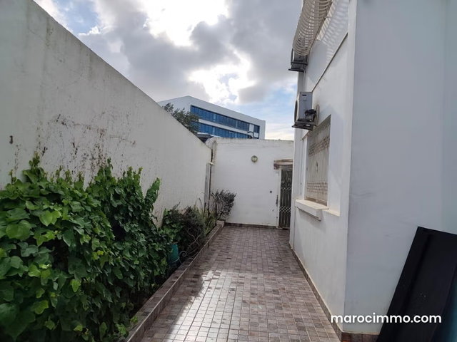 Villa a louer Usage Professionnel — 4