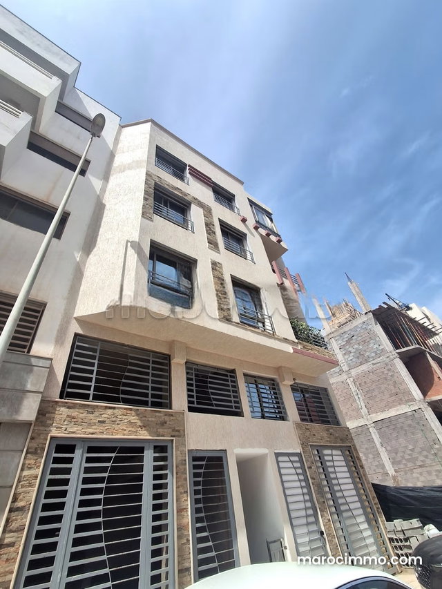 Immeuble à vendre 122 m² Tamaris Dar Bouazza — 3