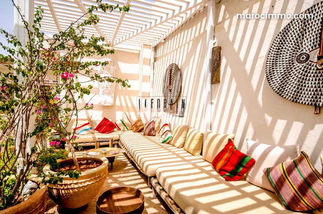 Rentable Hotel & Spa for Sale – Walls & Funds — 3