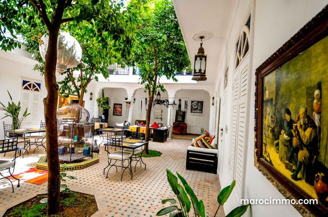 Riad Hôtel & Spa rentable à vendre – Murs & Fonds — Marrakech