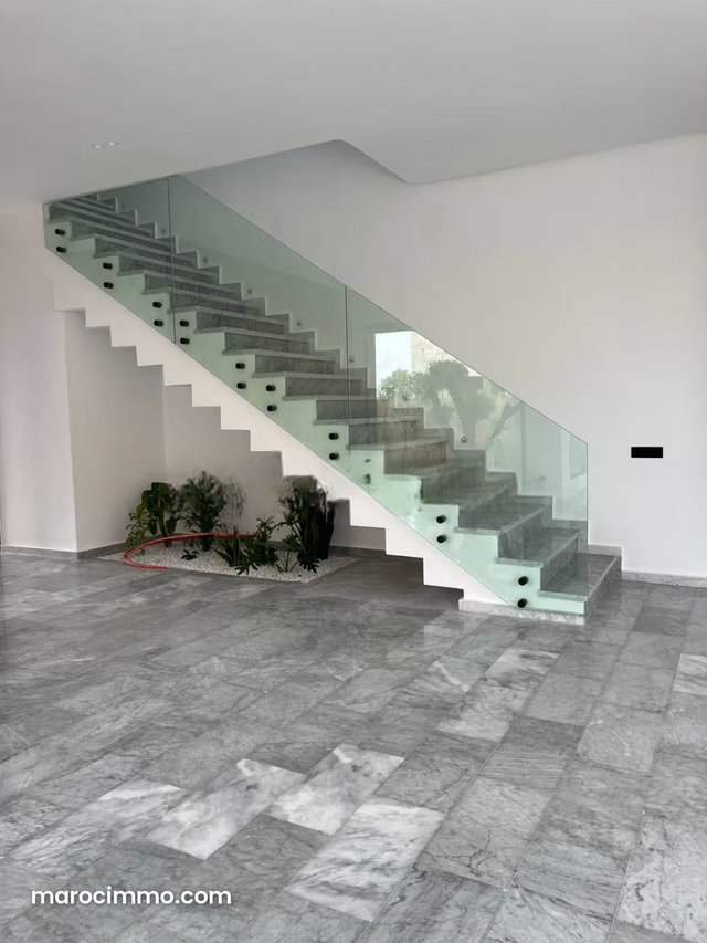 For Sale: 450 M² Villa on Route Ourika, km 12 — 5