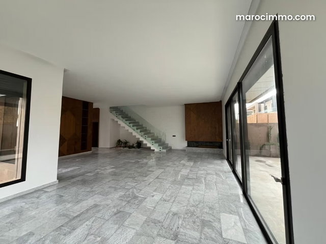 For Sale: 450 M² Villa on Route Ourika, km 12 — 2