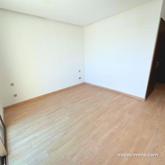 Modern Apartment in Orangeraie — 5