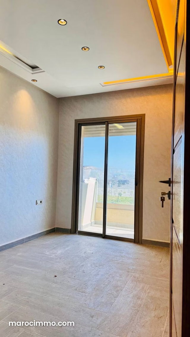 Appartement à vendre Raounak sans vis a vis — 5