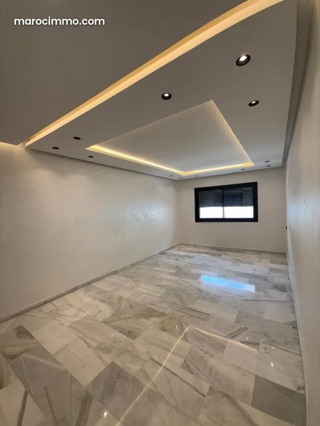 Appartement 3 chambres avec 49 m² de terrasse à Msala, Tanger — Tanger