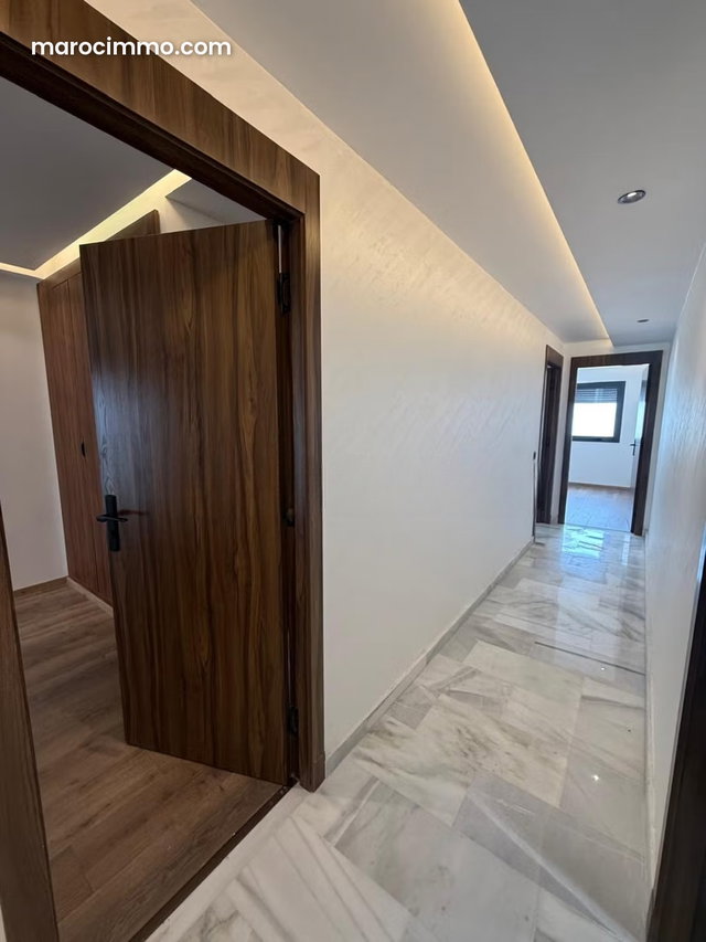 Apartment for Sale with Large Terrace — 5