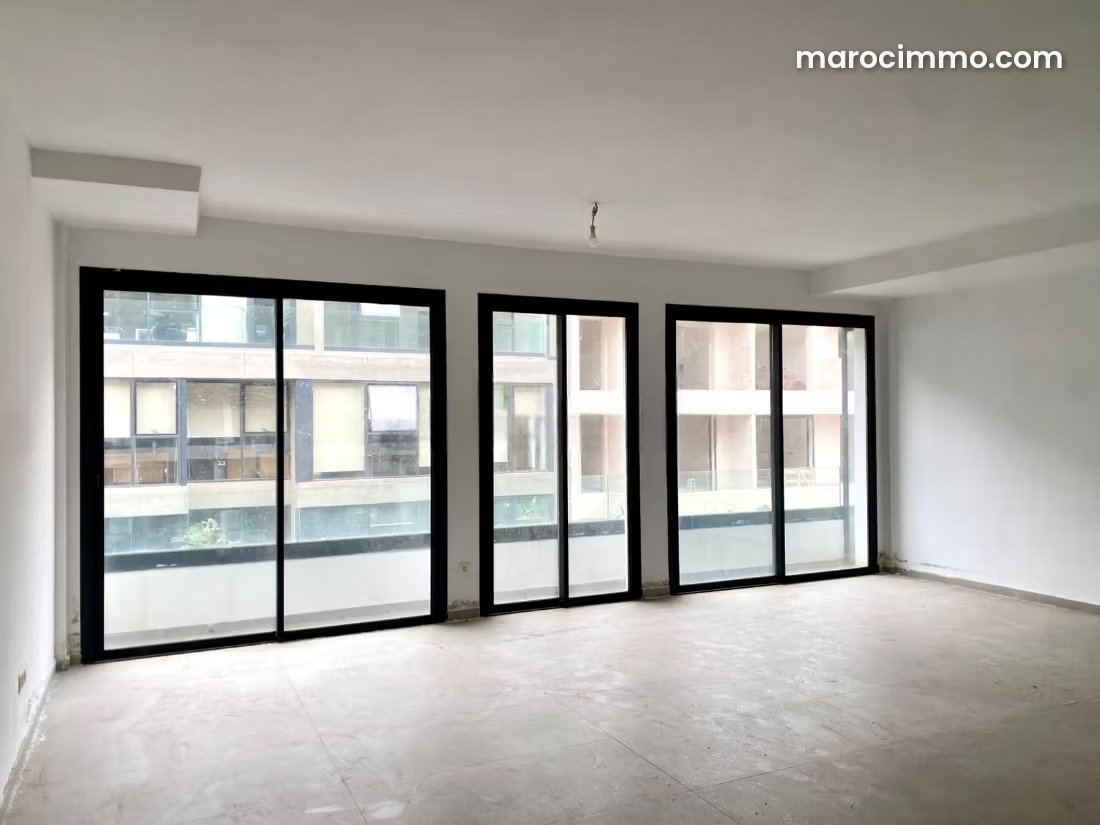Bureau 68 m² neuf, Bachkou, Casablanca, immeuble de standing — Casablanca
