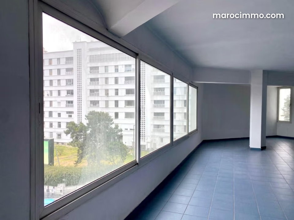 Plateau bureau 122m² Bd Zerktouni Maarif