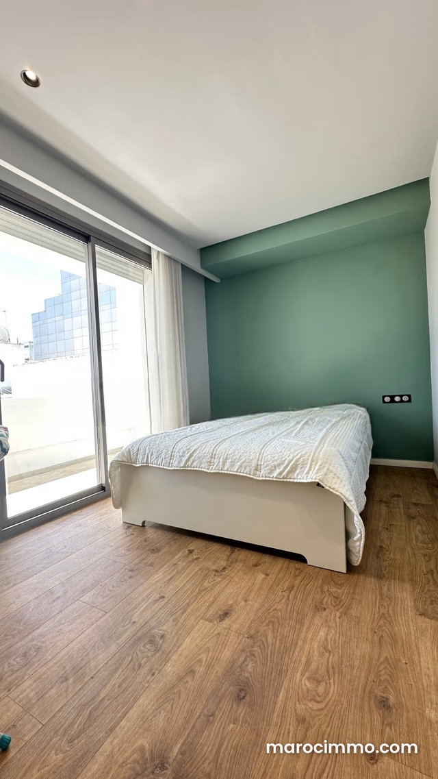 Très bel appartement sur Gauthier en face twin center — 2