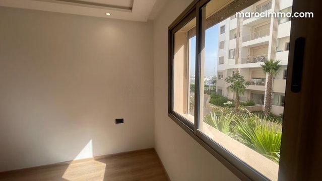 Bel appartement entre Sidi maarouf et Bouskoura — 2