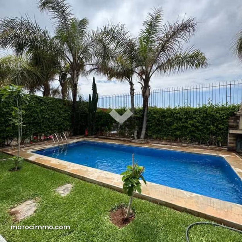New-Build 335 m² Villa with 6 Bedrooms and Garden in Dar Bouazza — Dar Bouazza