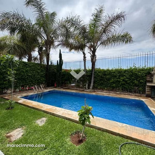 Villa à Vendre de 335.0 m² à Dar Bouazza, Tamaris2 — دار بوعزة