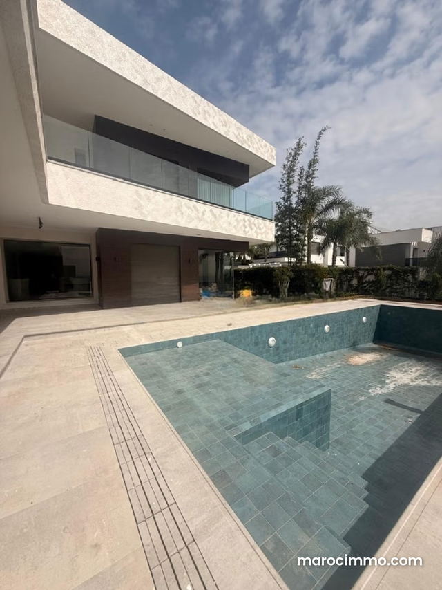 Villa de Prestige à Vendre – Jbel Lakbir, Tanger — Tanger