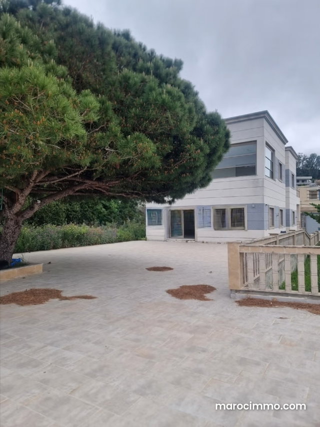Villa d’Exception à Vendre – Quartier Médiona — 5