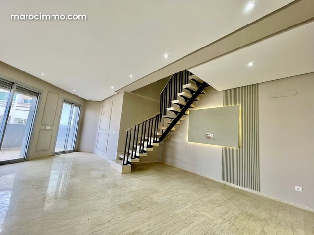 Appartement duplex vue dégagée 129 m — 2