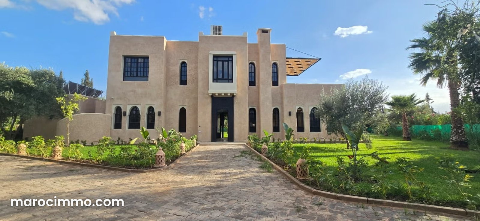 Villa with Atlas Mountain Views for Sale, Ouarzazate Road, Marrakech — Marrakesh