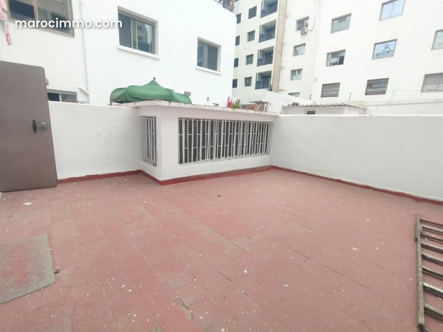 Appartement vide ou meublé centreville TRAM — 4